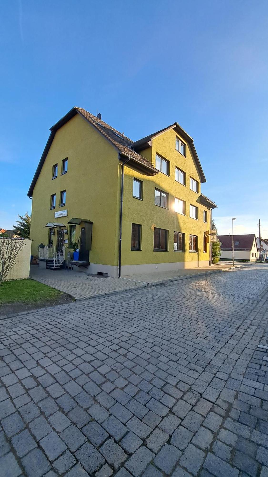 Hotel garni Pension Zur Lutherstadt Lutherstadt Eisleben Exterior foto